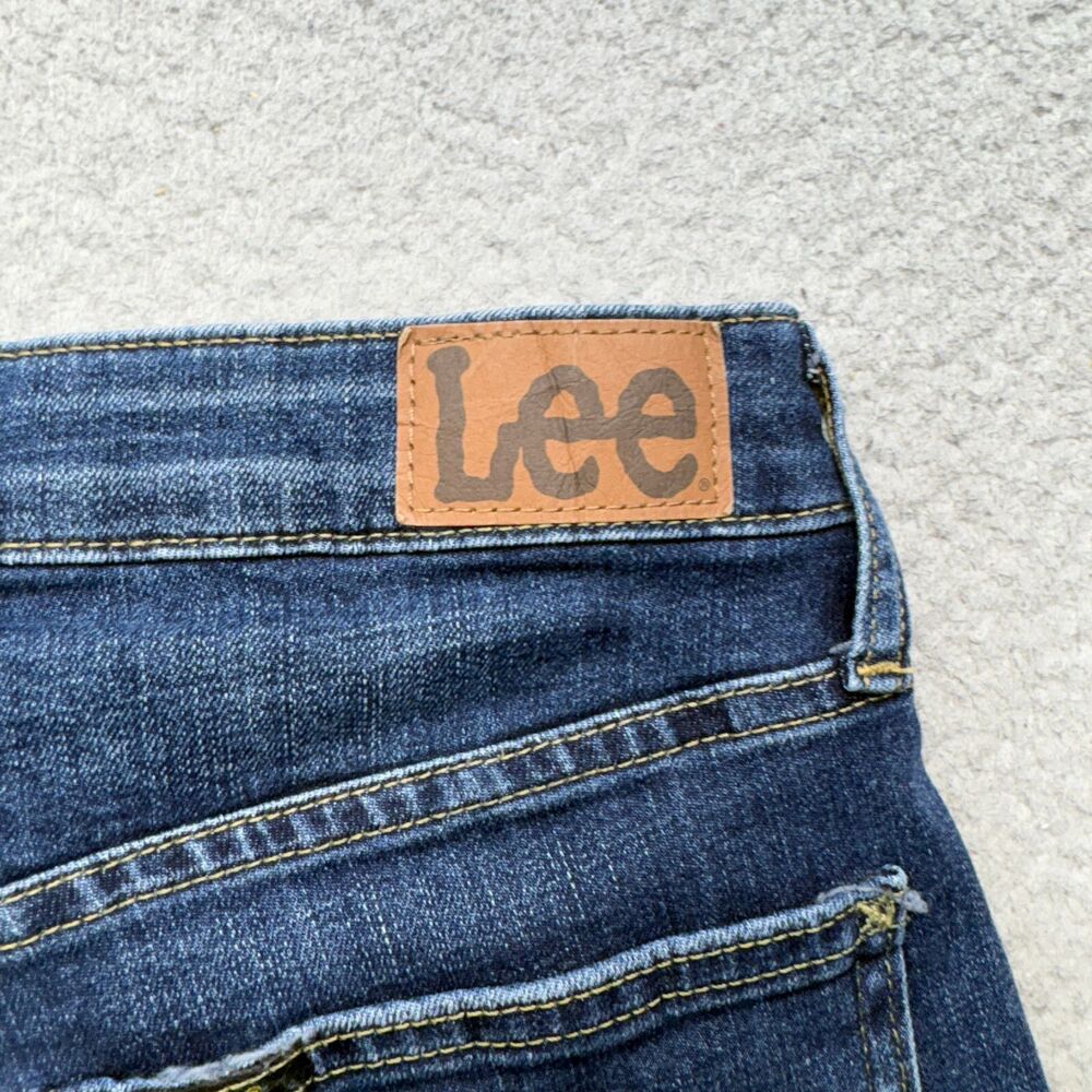 Lee Jeans Womens 30x22 Blue Capri Crop Straight Stretch Relaxed Fit Denim USA 8M - Picture 13 of 14